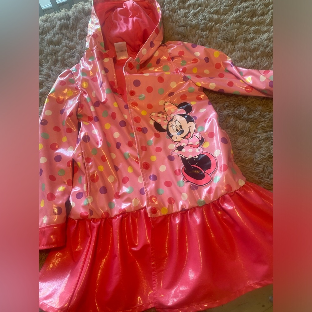 Disney Minnie Mouse raincoat size 7/8